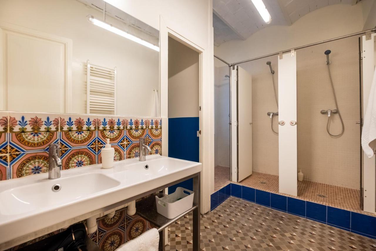 B42 - Modernist Apartment For Large Groups In Eixample Barselona Dış mekan fotoğraf